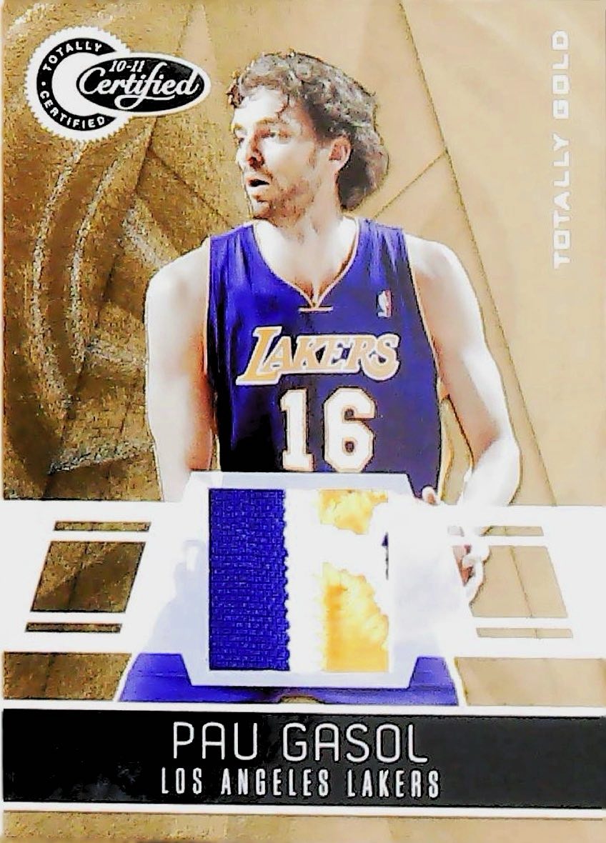 2010-11 PAU GASOL TOTALLY CERTIFIED /25 #70