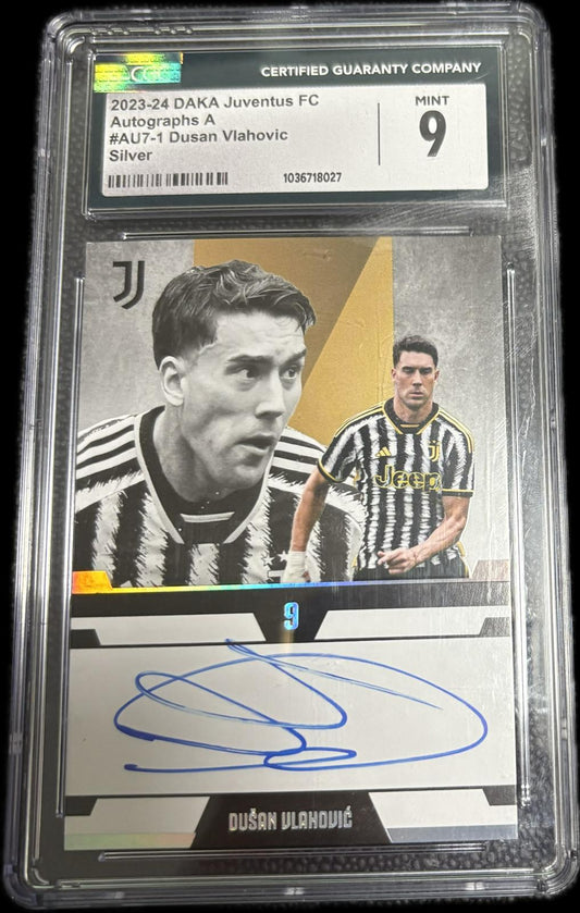 DUSAN VLAHOVIC CGC AUTO ON CARD /92